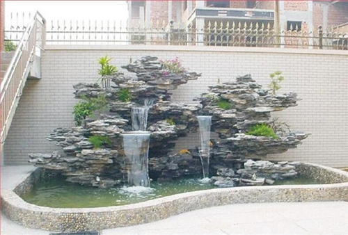 塑石假山水池